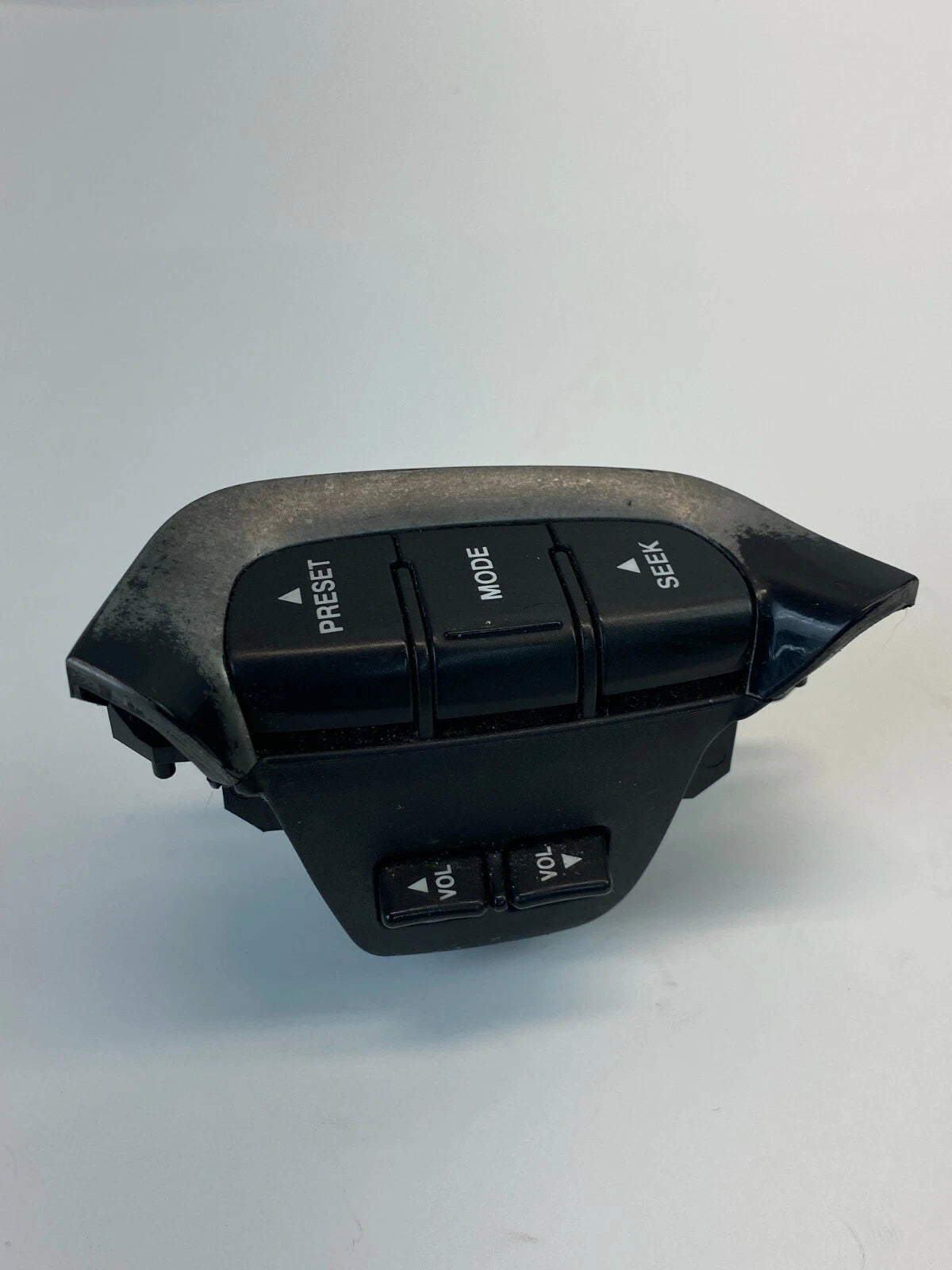 06-08 KIA OPTIMA EX SEDAN 2.4 STEERING WHEEL RADIO AUDIO VOLUME CONTROL SWITCH