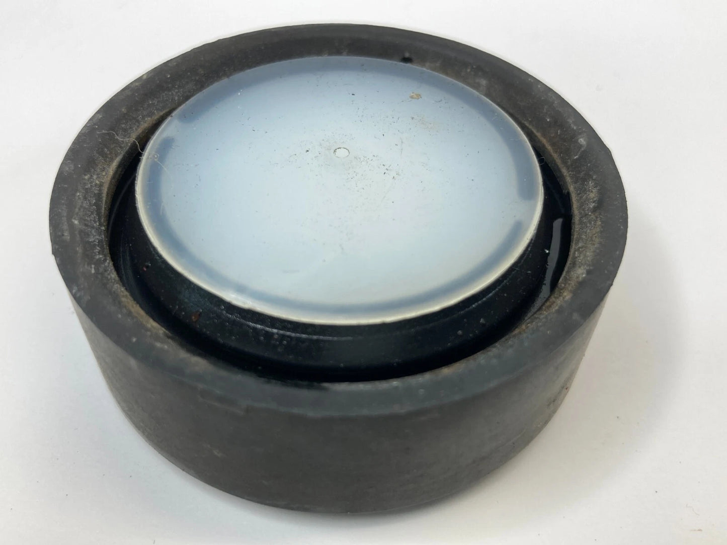 2000-2005 TOYOTA CELICA BRAKE FLUID MASTER CYLINDER RESERVOIR CAP OEM