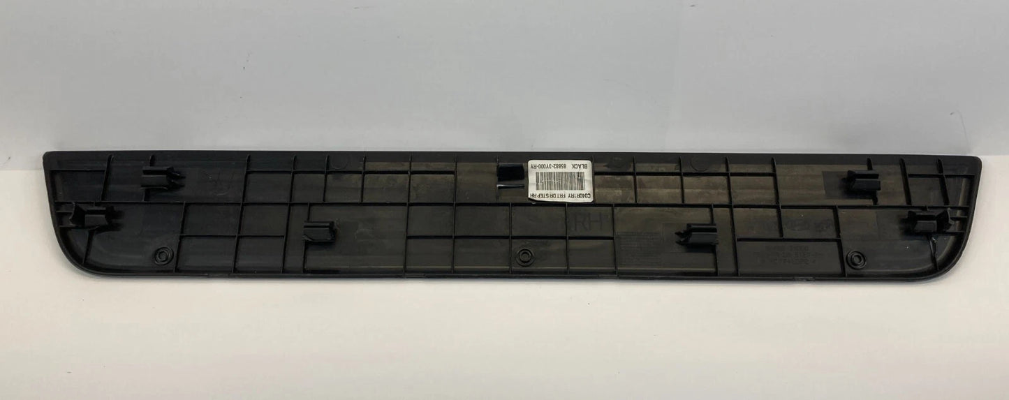 11-15 HYUNDAI ELANTRA FRONT RIGHT PASS DOOR SCUFF PLATE TRIM 85882-3Y000 US BUIL