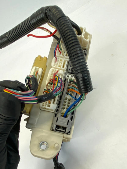 2007-2011 LEXUS GS350 DASH FUSE RELAY JUNCTION BLOCK BOX 82730-30A51 OEM