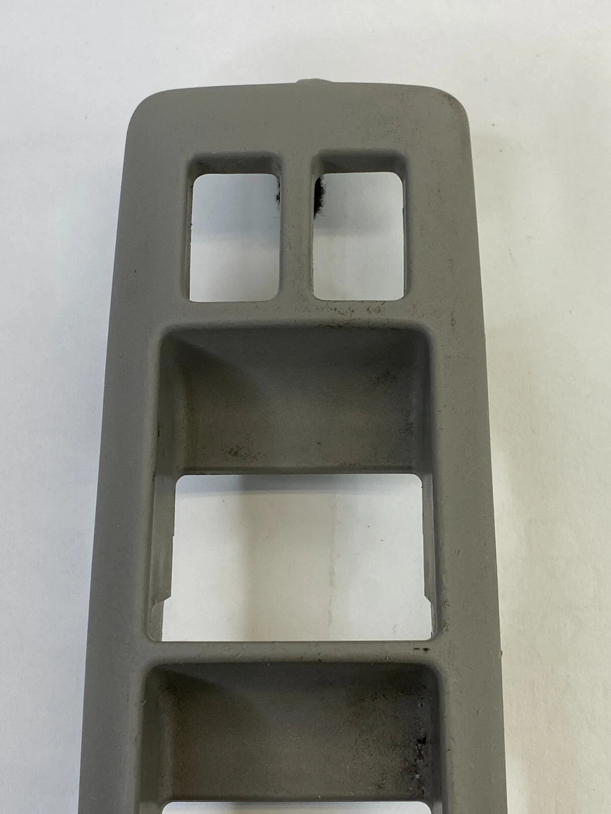 2008-2013 NISSAN ROGUE FR LH DOOR SWITCH BEZEL TRIM COVER OEM FACTORY 80961JM00A