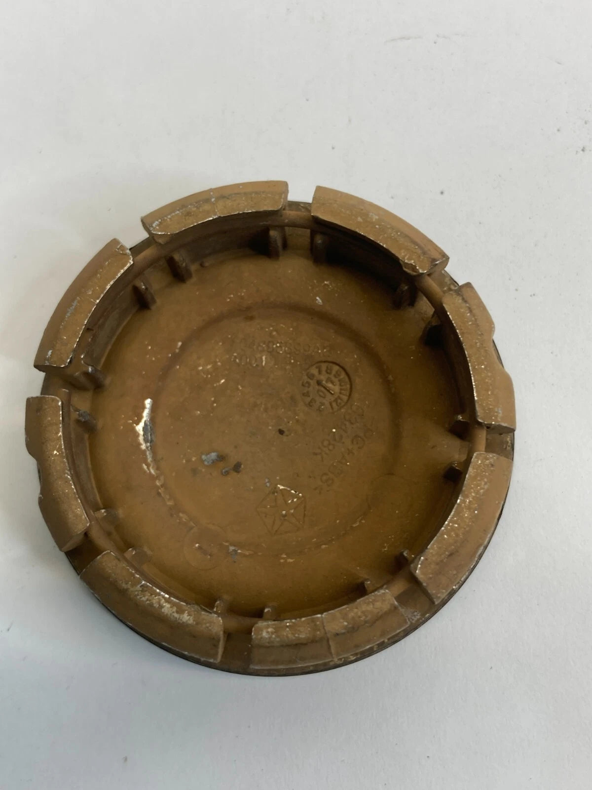 2008 CHRYSLER PACIFICA WHEEL RIM HUBCAP CENTER CAP HUB CAP COVER 04895899AB OEM
