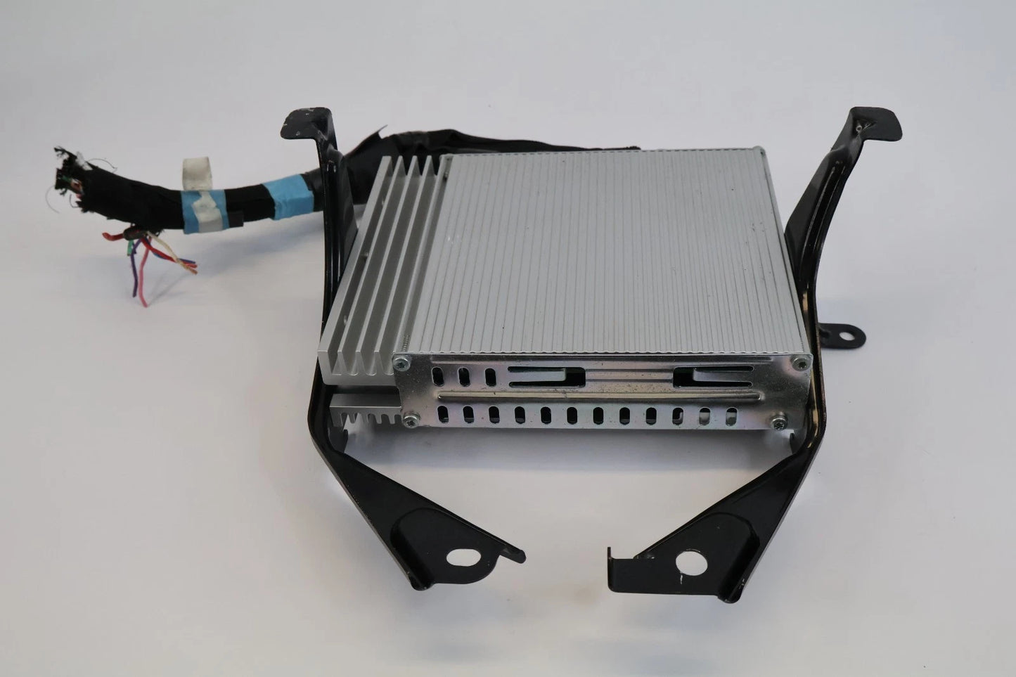 2010 2011 2012 TOYOTA PRIUS RADIO AUDIO AMPLIFIER AMP HARMAN BECKER 82680-0W621