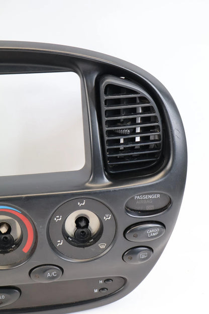 04-06 TOYOTA TUNDRA DOUBLE CAB DASH RADIO CLIMATE CONTROL BEZEL OEM 840100C76100