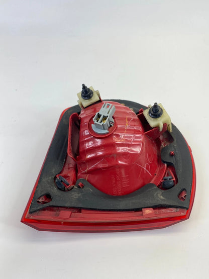 2009-2012 CHEVROLET TRAVERSE REAR RIGHT SIDE TRUNK LID TAIL LIGHT TAILLIGHT OEM