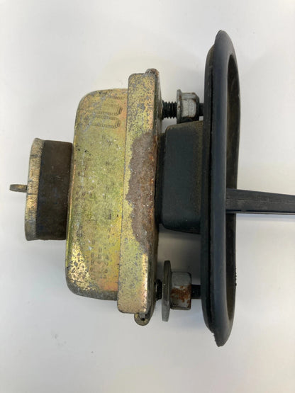 2000-2005 FORD EXCURSION REAR LEFT SIDE BACK DOOR CHECK STOP STOPPER DETENT OEM