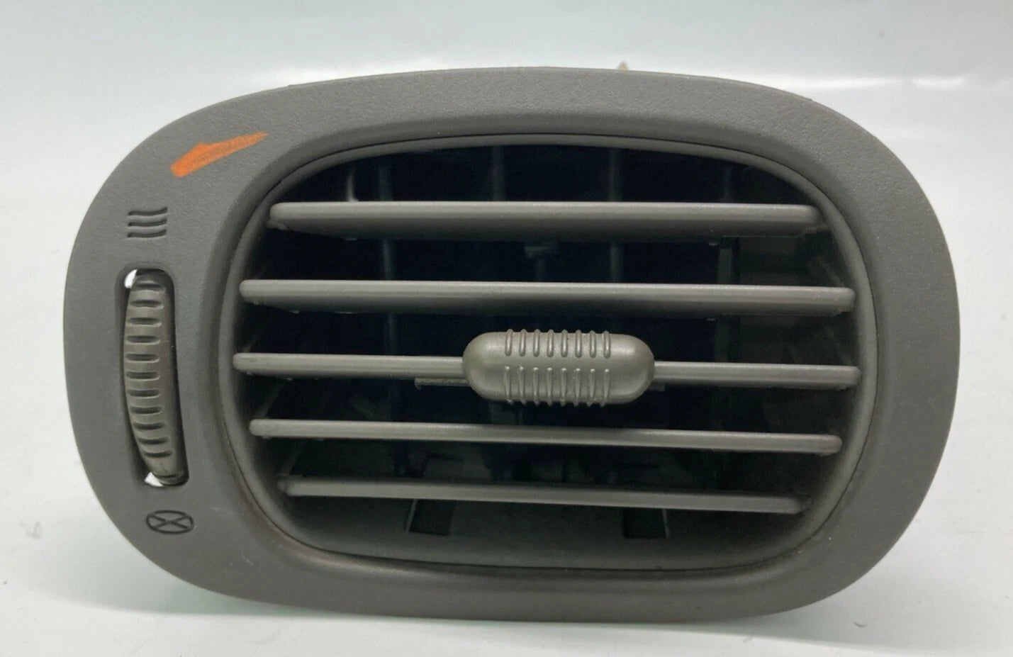 2001 2002 2003 DODGE GRAND CARAVAN LEFT SIDE DASH AC AIR VENT LH 0SC91TRMAA OEM