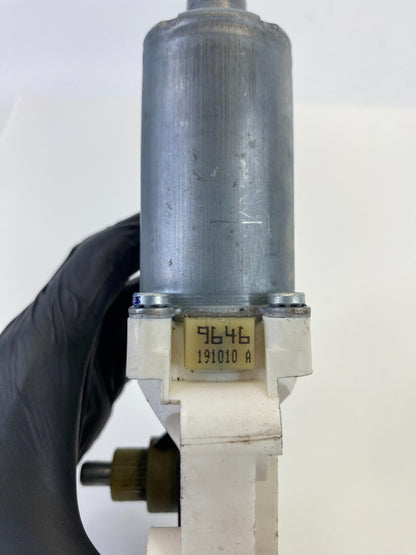 08-16 Chrysler Town & Country Front Right Side Power Window Motor 0130821470 OEM