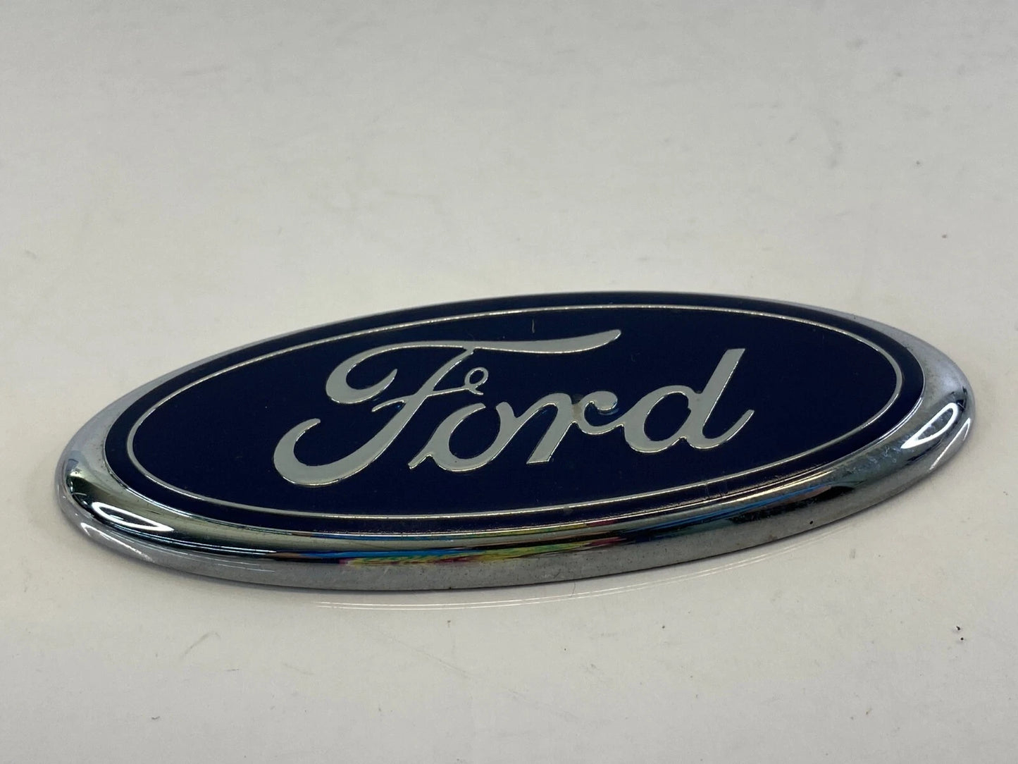 2001-2007 FORD ESCAPE TRUNK LID EMBLEM LOGO BADGE SYMBOL YL84-7843500-AB