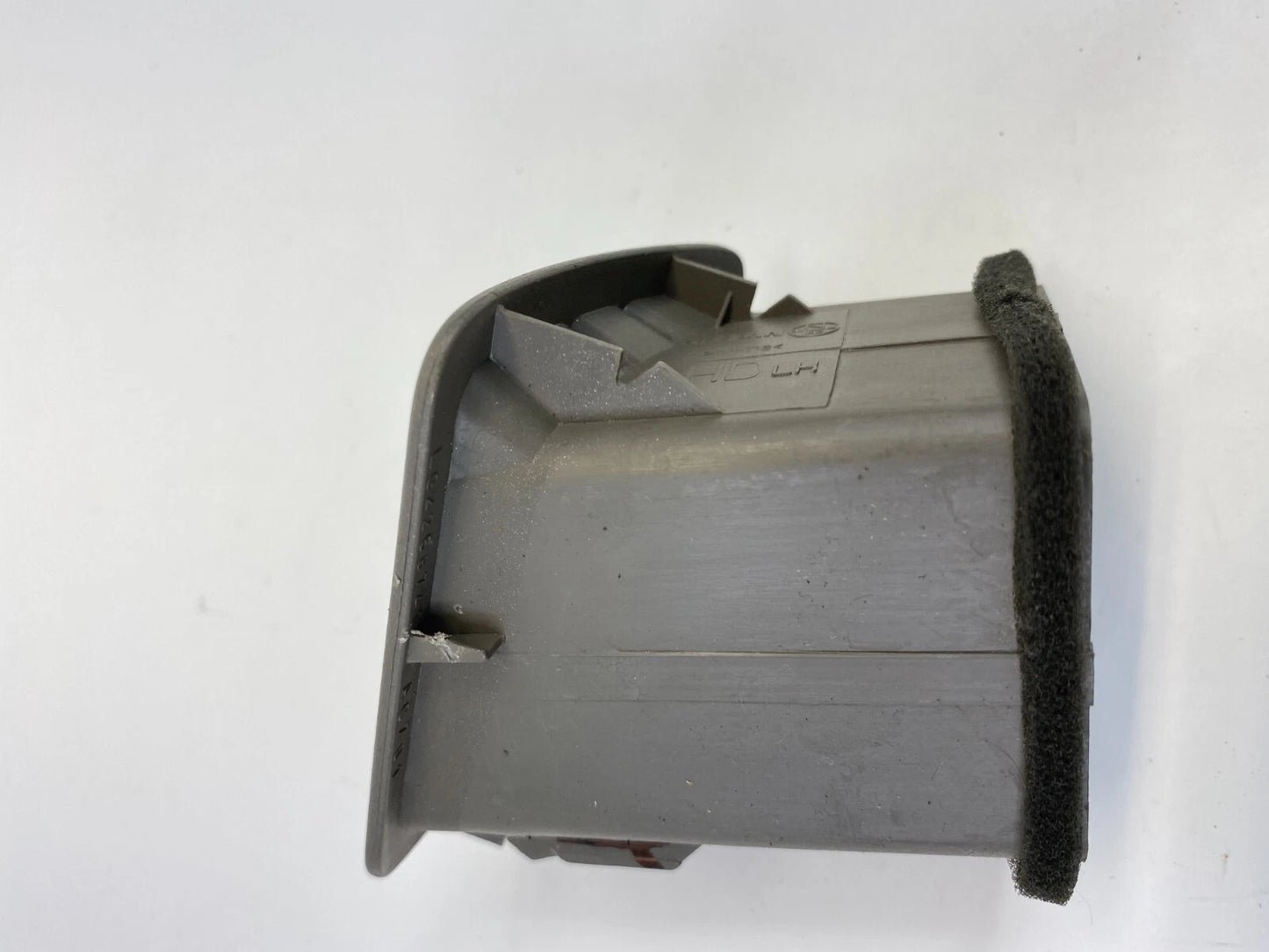 2005-2007 INFINITI G35 COUPE DASH LEFT DRIVER A/C AIR VENT DEFROSTER GRILLE OEM