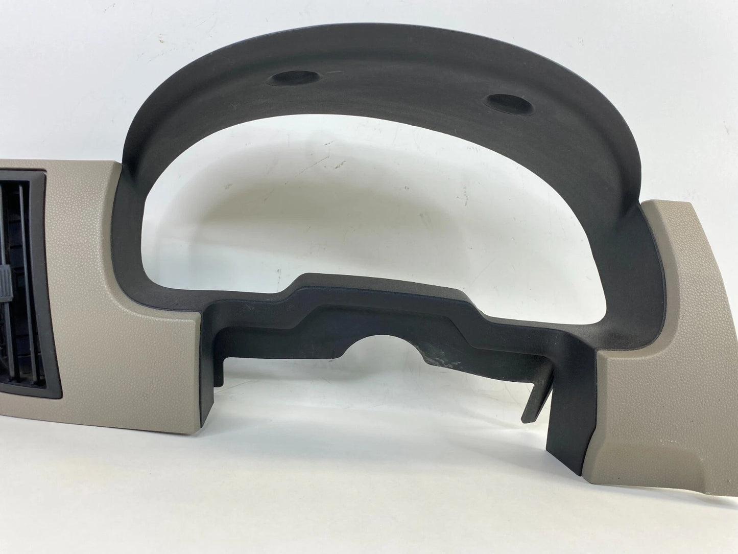 09-11 FORD FOCUS SPEEDOMETER CLUSTER BEZEL COVER W/ AIR VENT 8S43-54044D70 OEM