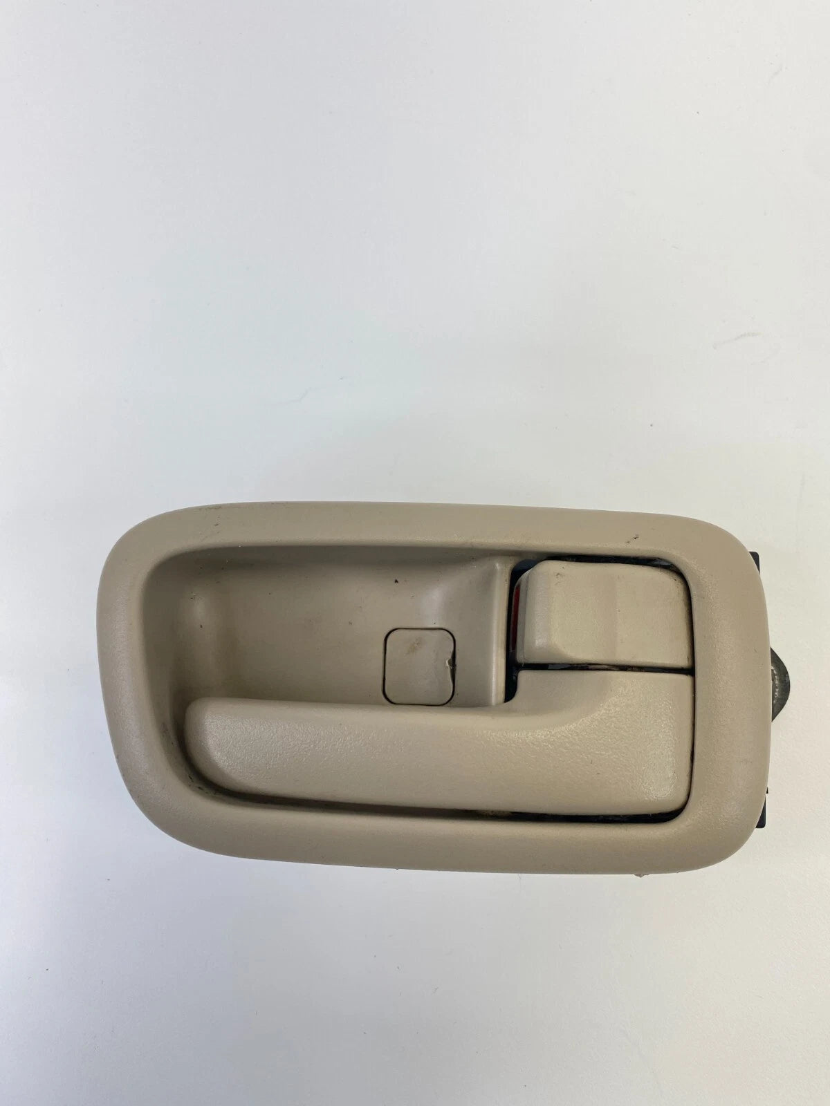 1997-2001 LEXUS ES300 REAR RIGHT PASSENGER SIDE INTERIOR DOOR HANDLE ASSY OEM
