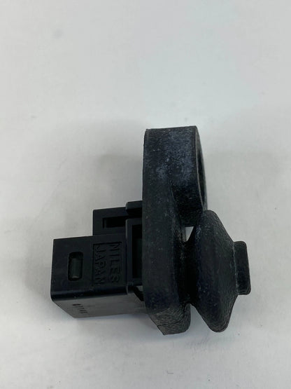 08 09 10 11 NISSAN ROGUE FRONT RIGHT SIDE DOOR LIGHT AJAR SWITCH JAMB SENSOR OEM