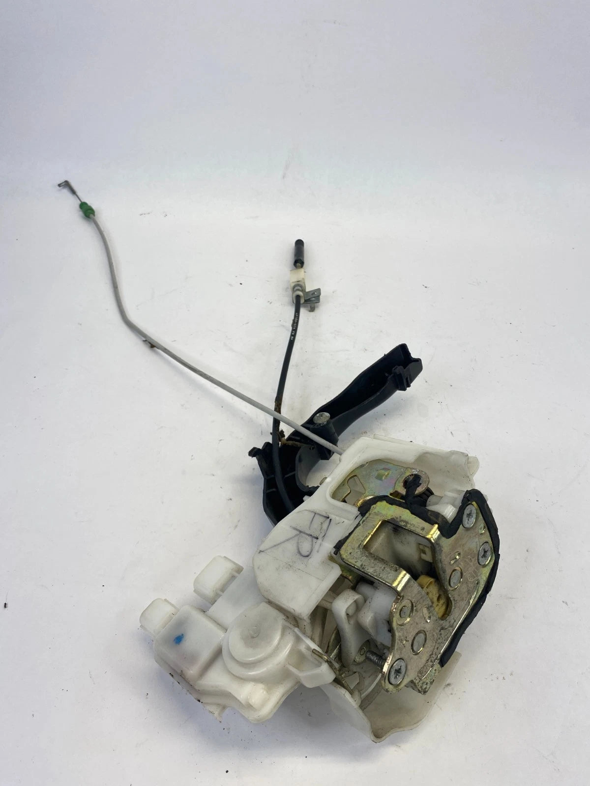 2004-2007 HONDA ACCORD SEDAN RIGHT PASSENGER DOOR LOCK LATCH ACTUATOR ASSY OEM