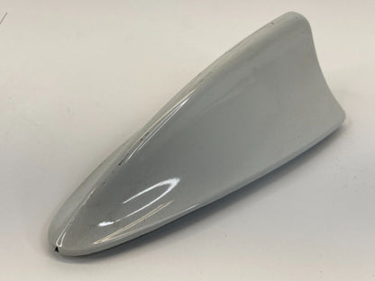 04-07 BMW 530i 525i Roof Mount Shark Fin Radio Antenna Cover Trim 6921902-04 OEM