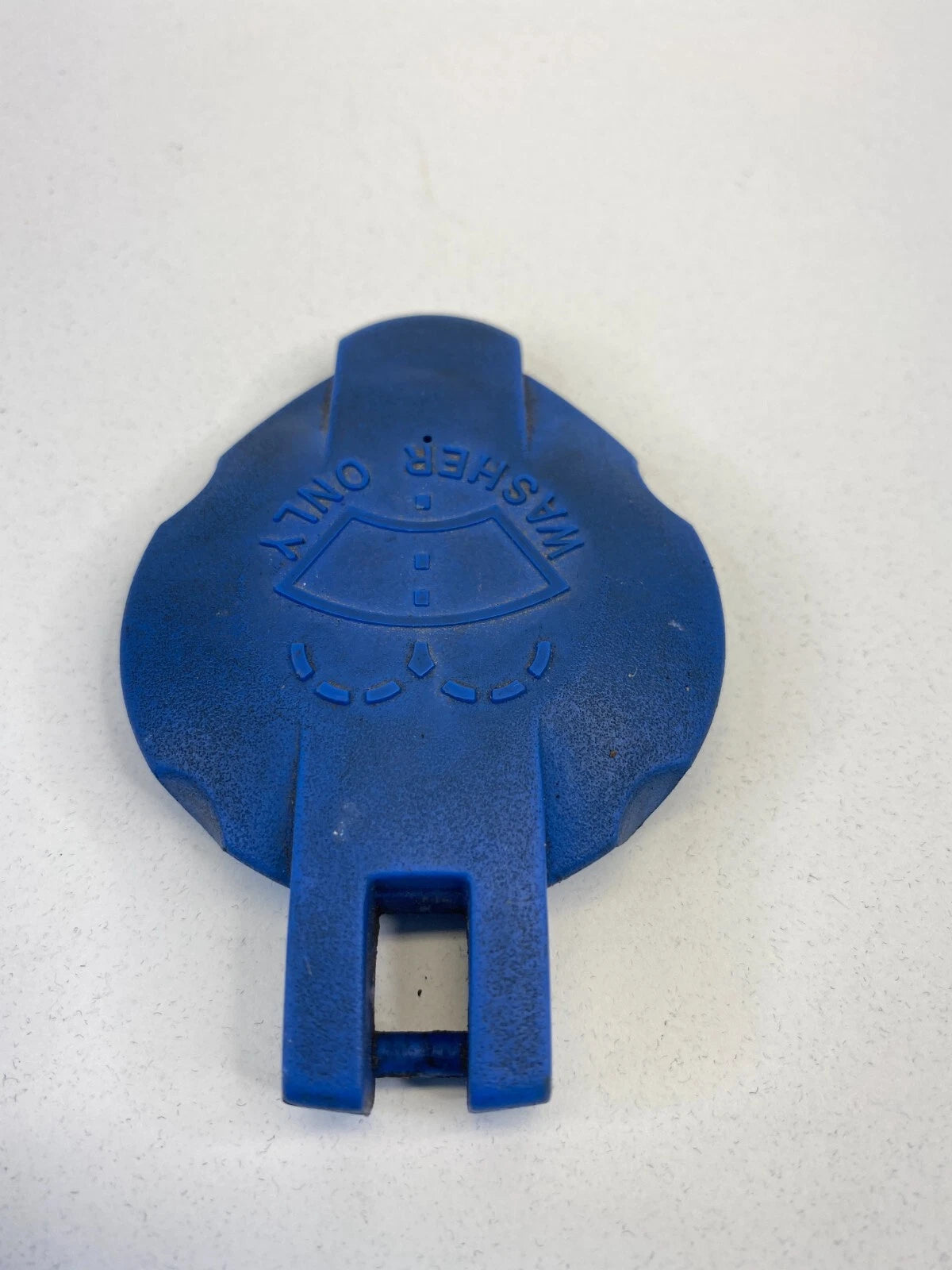 2005-2010 KIA SPORTAGE WINDSHIELD WIPER WASHER FLUID RESERVOIR TANK BOTTLE CAP