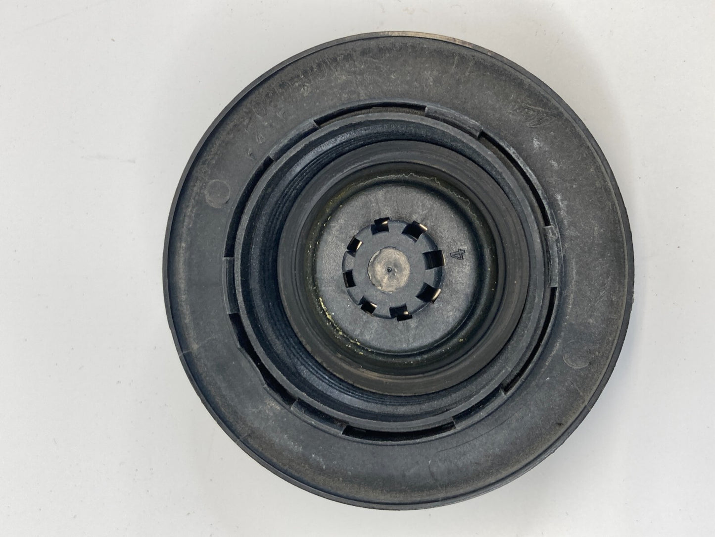 2006-2012 Ford Fusion Radiator Coolant Fluid Tank Cap Lid Cover 1W13-8101-AA OEM