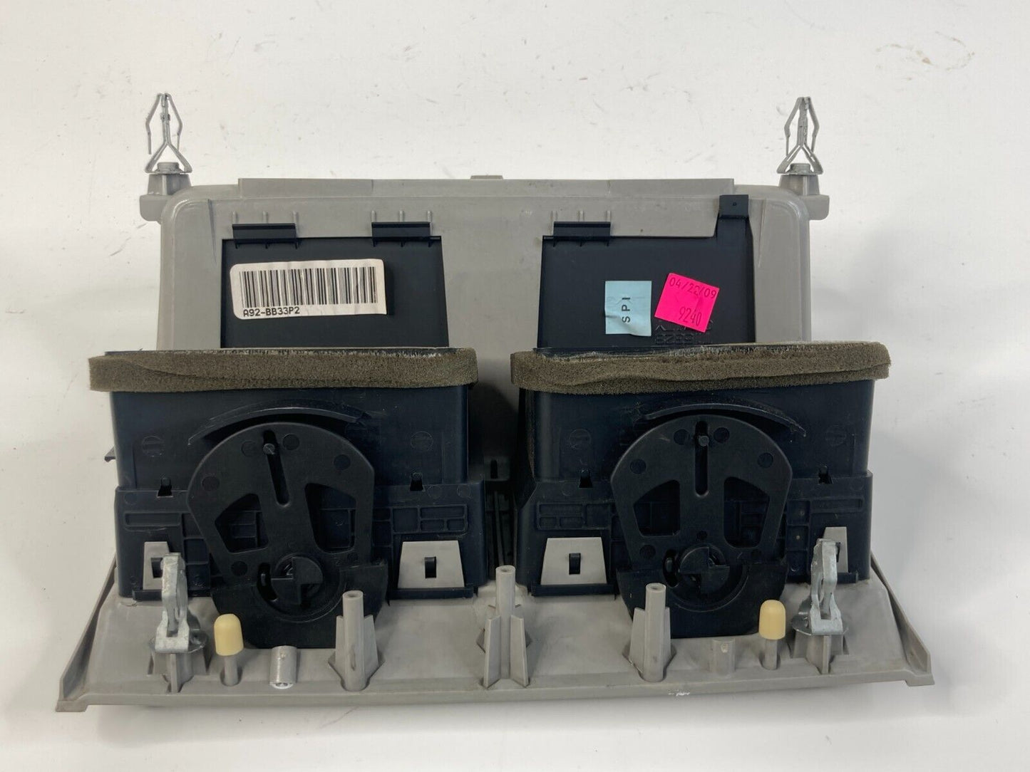 2008 2009 2010 2011 2012 Ford Escape Dash Center Heat A/C Air Vent Outlet Grill