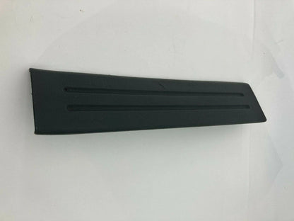 2003 KIA SORENTO REAR RIGHT FLOOR DOOR SCUFF SILL PLATE TRIM 85873-3E000 OEM