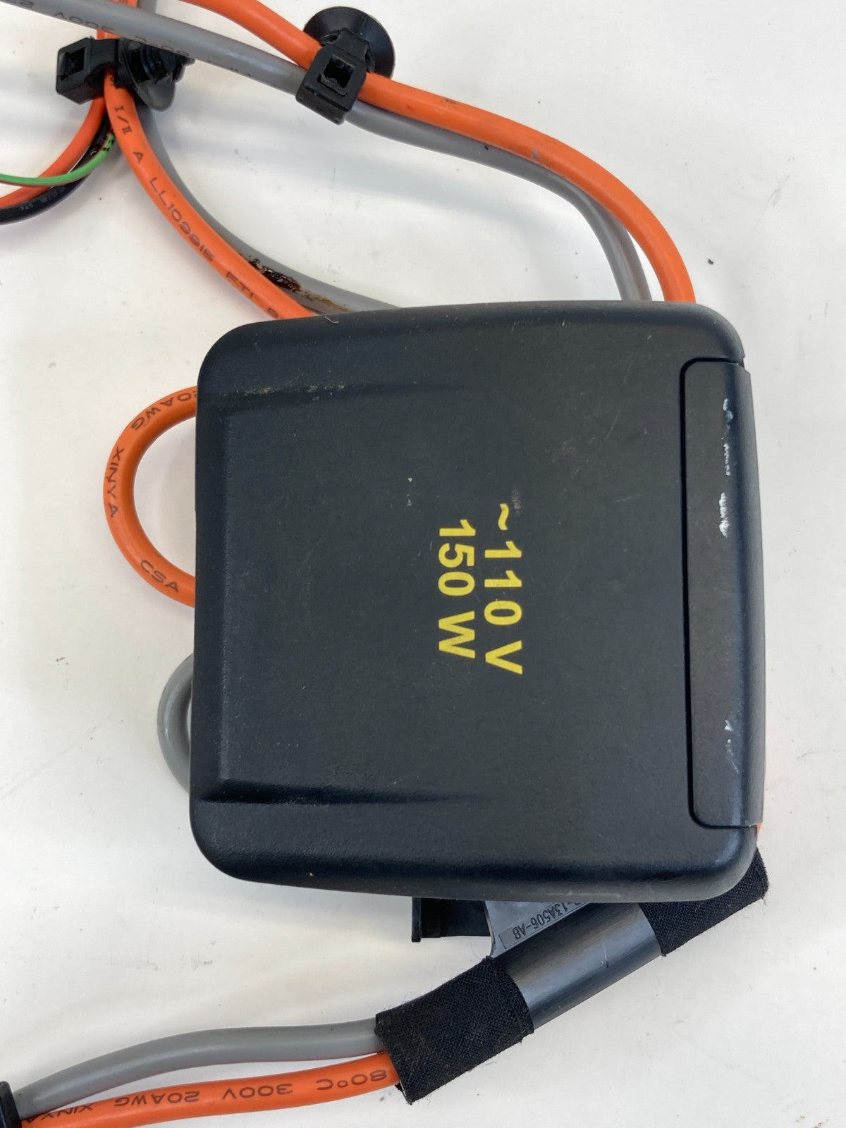 2013-2018 Ford C-Max AC 110V 60Hz Power Outlet Plug Socket OEM