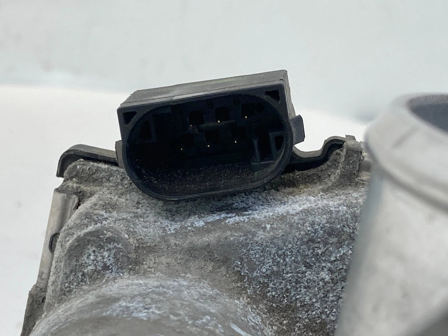 2011-2014 HYUNDAI SONATA 2013-2016 SANTA FE 2.4L THROTTLE BODY 35100-2G700 OEM