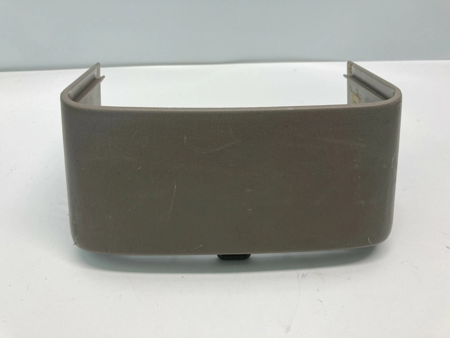 2002-2006 TOYOTA CAMRY CENTER CONSOLE REAR END PANEL TRIM COVER 58924-AA010 OEM
