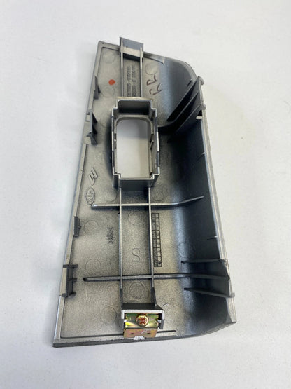 2005-2010 KIA SPORTAGE REAR RIGHT SIDE DOOR WINDOW SWITCH BEZEL 93580-1F500 OEM