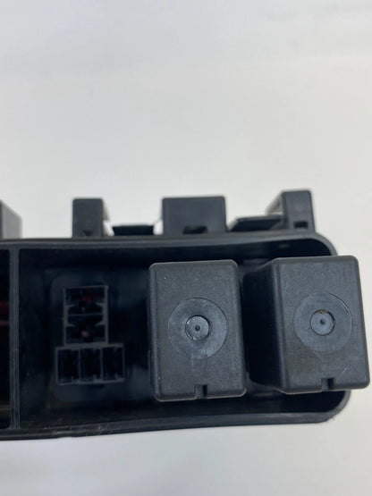 2010 2011 2012 MAZDA CX-7 CX7 UNDER HOOD RIGHT PASSENGER SIDE FUSE RELAY BOX OEM