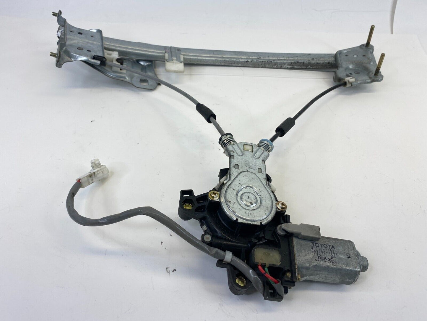 97-01 Lexus ES300 Rear Left Side Power Window Regulator Motor 85710-33090 OEM