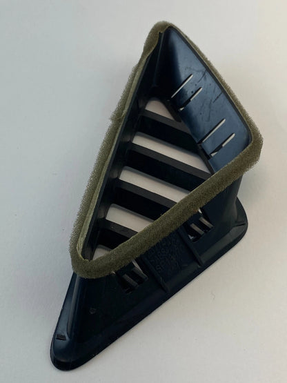 10-17 CHEVROLET EQUINOX RIGHT PASSENGER UPPER DASH AIR VENT DEFROST 25779105 OEM