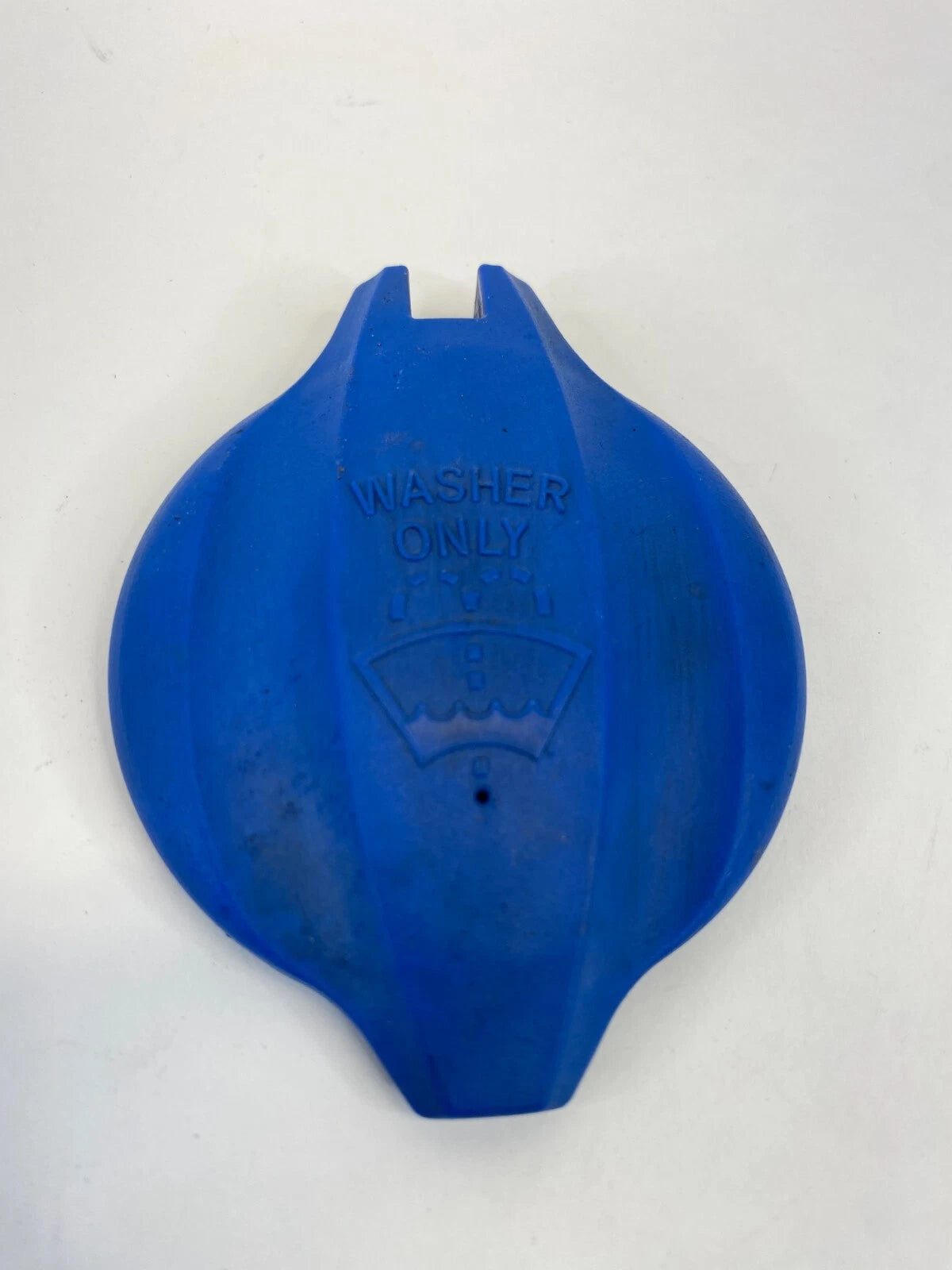 2014-2018 KIA FORTE FRONT WINDSHIELD WASHER RESERVOIR FLUID CAP LID OEM FACTORY
