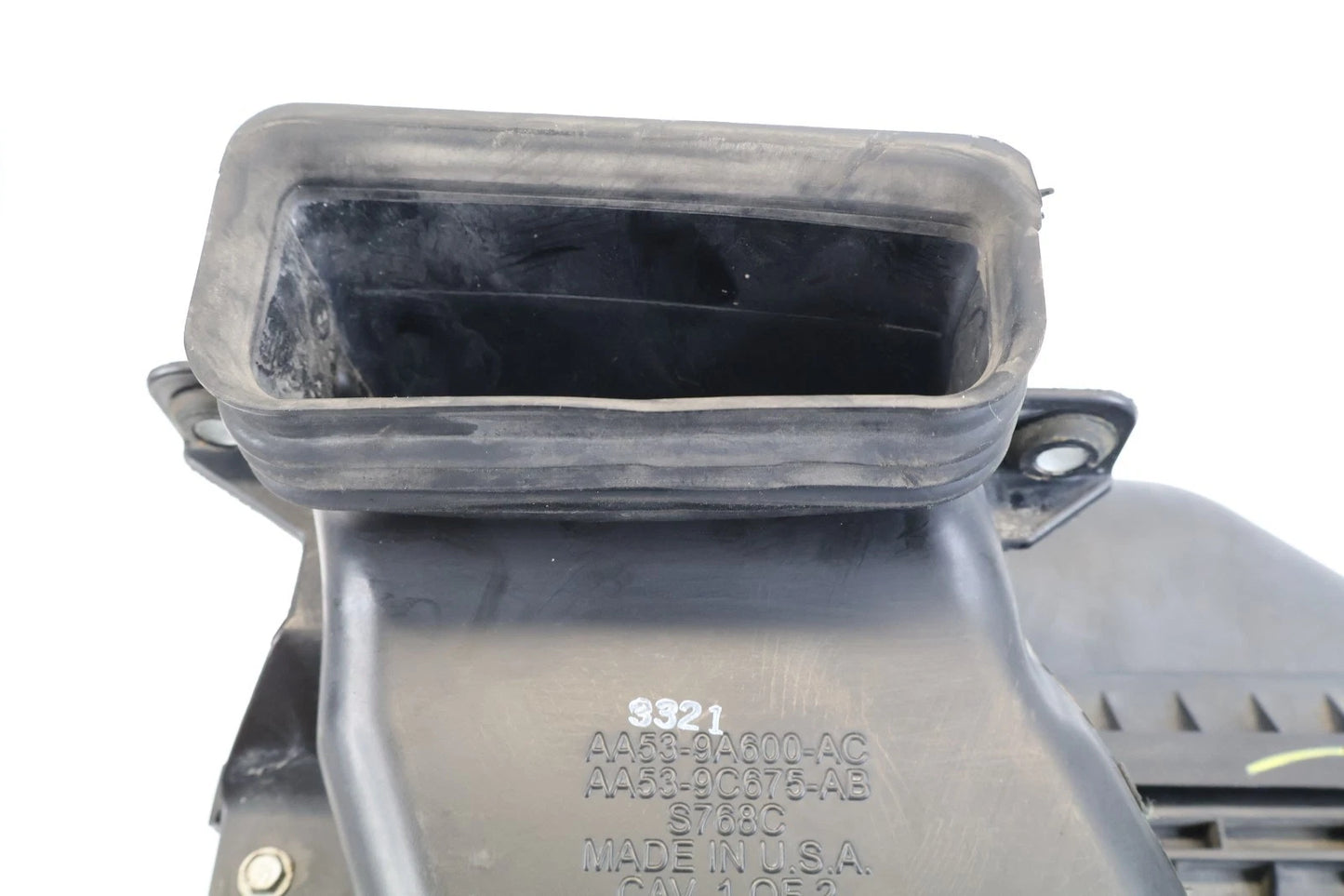 2011-2019 EXPLORER FLEX 3.5L AIR CLEANER FILTER INTAKE HOUSING BOX BB539C662 OEM
