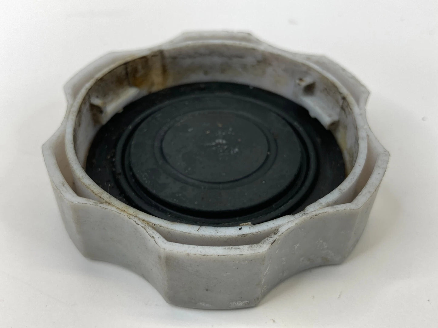 06-11 HYUNDAI ACCENT 1.6L BRAKE MASTER CYLINDER RESERVOIR FLUID CAP COVER OEM