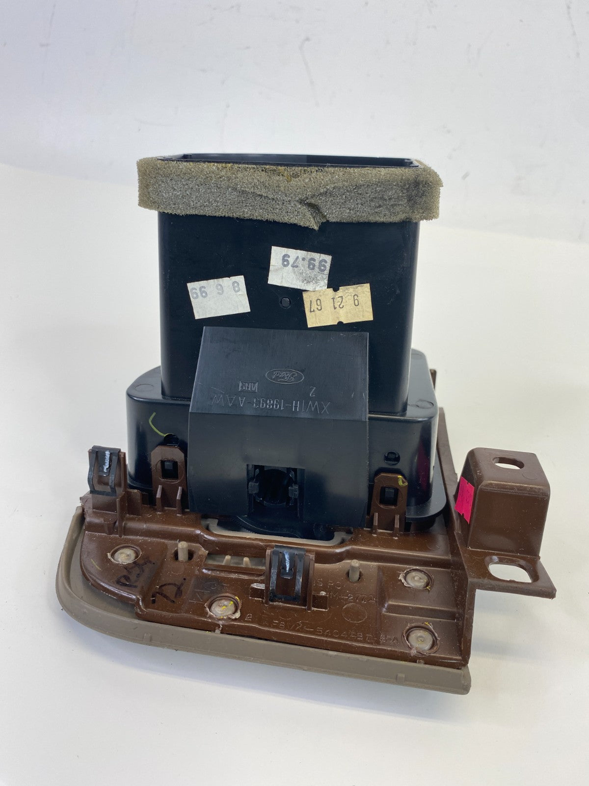 1998-2002 Lincoln Town Car Dash Right AC Air Vent Duct Grille Bezel XW1H19893AAW