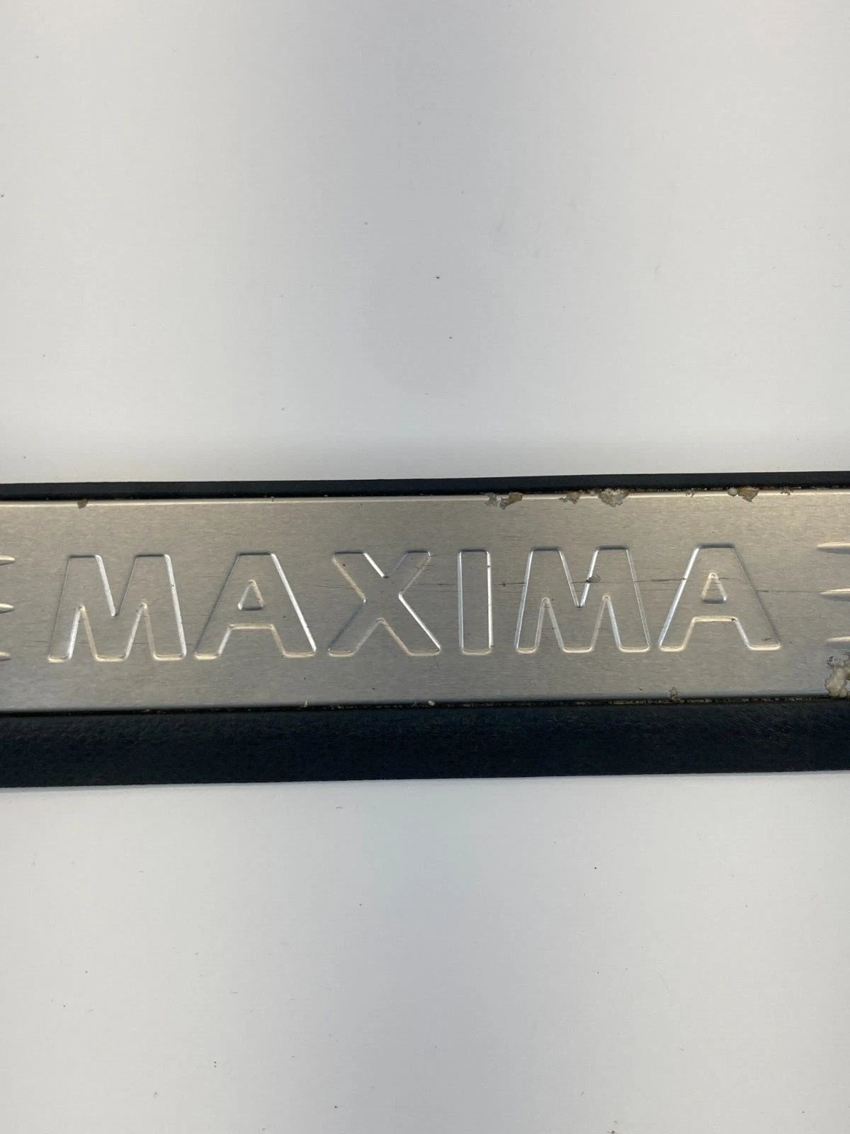 2009-2014 NISSAN MAXIMA REAR RIGHT DOOR SILL SCUFF FOOT STEP PLATE PANEL MOLDING