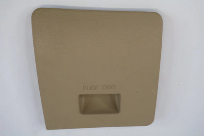 12-17 HYUNDAI ACCENT INTERIOR DASH FUSE BOX ACCESS COVER LID CAP 84755-1R000 OEM
