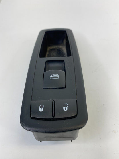 08-12 Chrysler Town & Country Front Right Door Power Window Switch 68029178A OEM