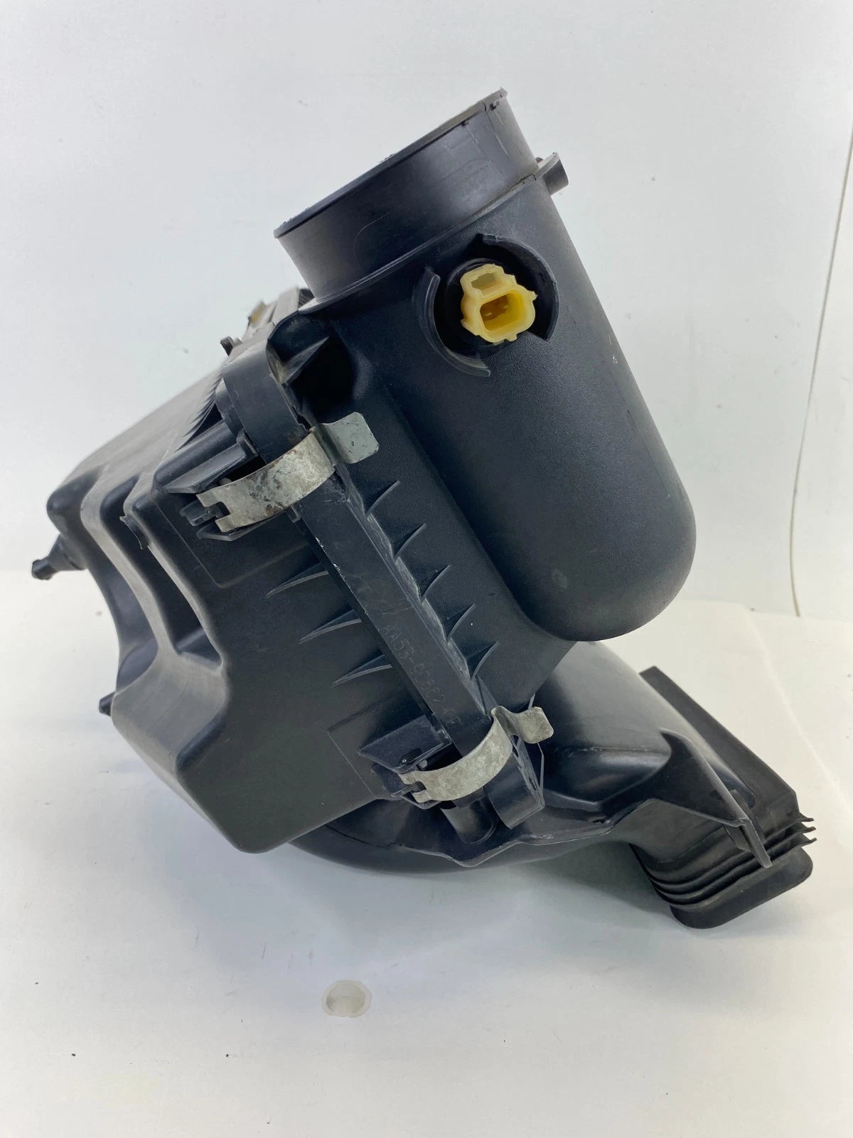 2010-2019 FORD TAURUS 3.5L ENGINE AIR CLEANER INTAKE FILTER BOX AA53-9C662-CE