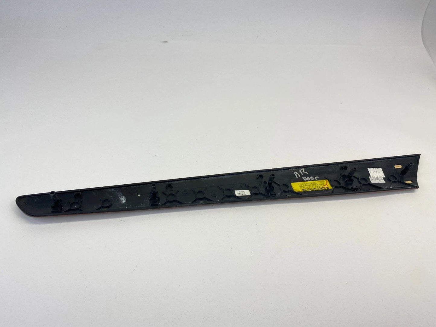 06-10 MERCEDES-BENZ R350 REAR RIGHT INTERIOR DOOR TRIM MOLDING BEZEL A2517301022