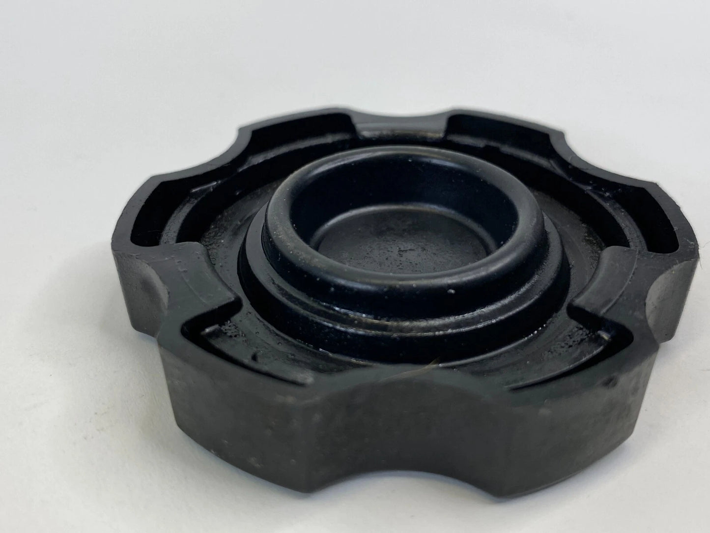 2007-2017 CHEVROLET EQUINOX BRAKE MASTER CYLINDER RESERVOIR CAP LID COVER