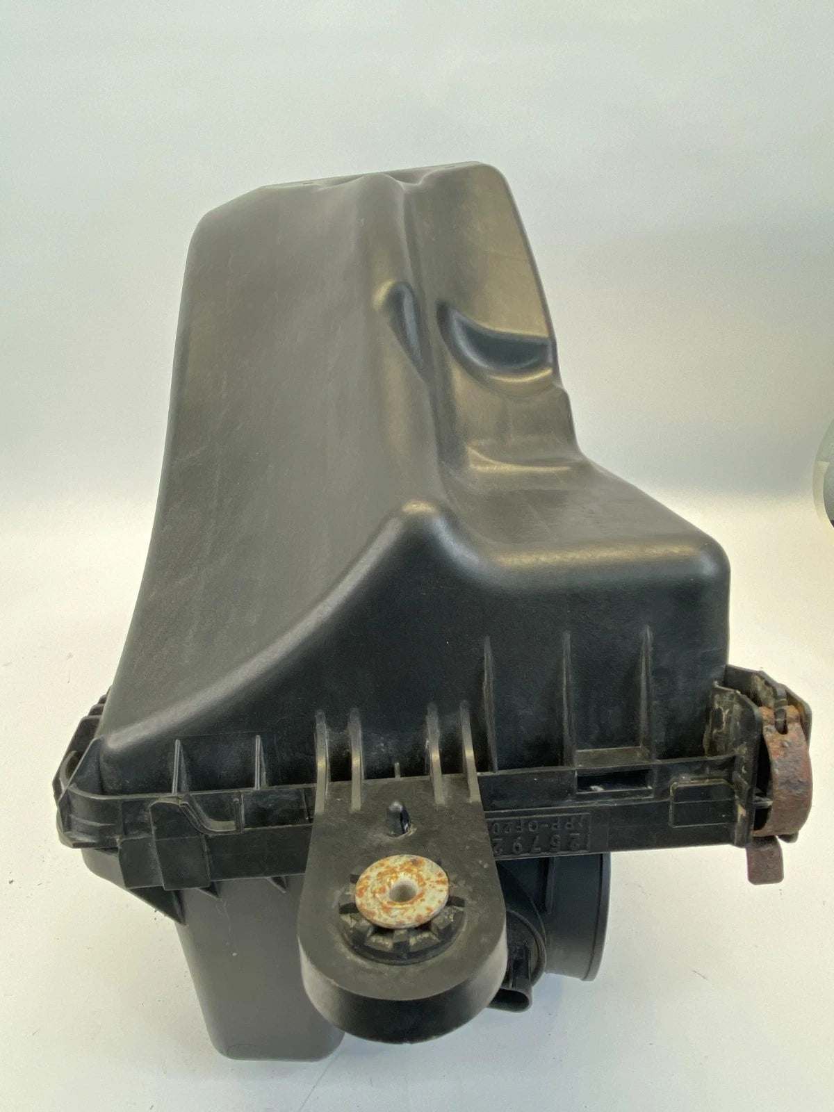2006-2009 PONTIAC TORRENT 3.4L AIR FILTER BOX HOUSING INTAKE DUCT OEM 25792728