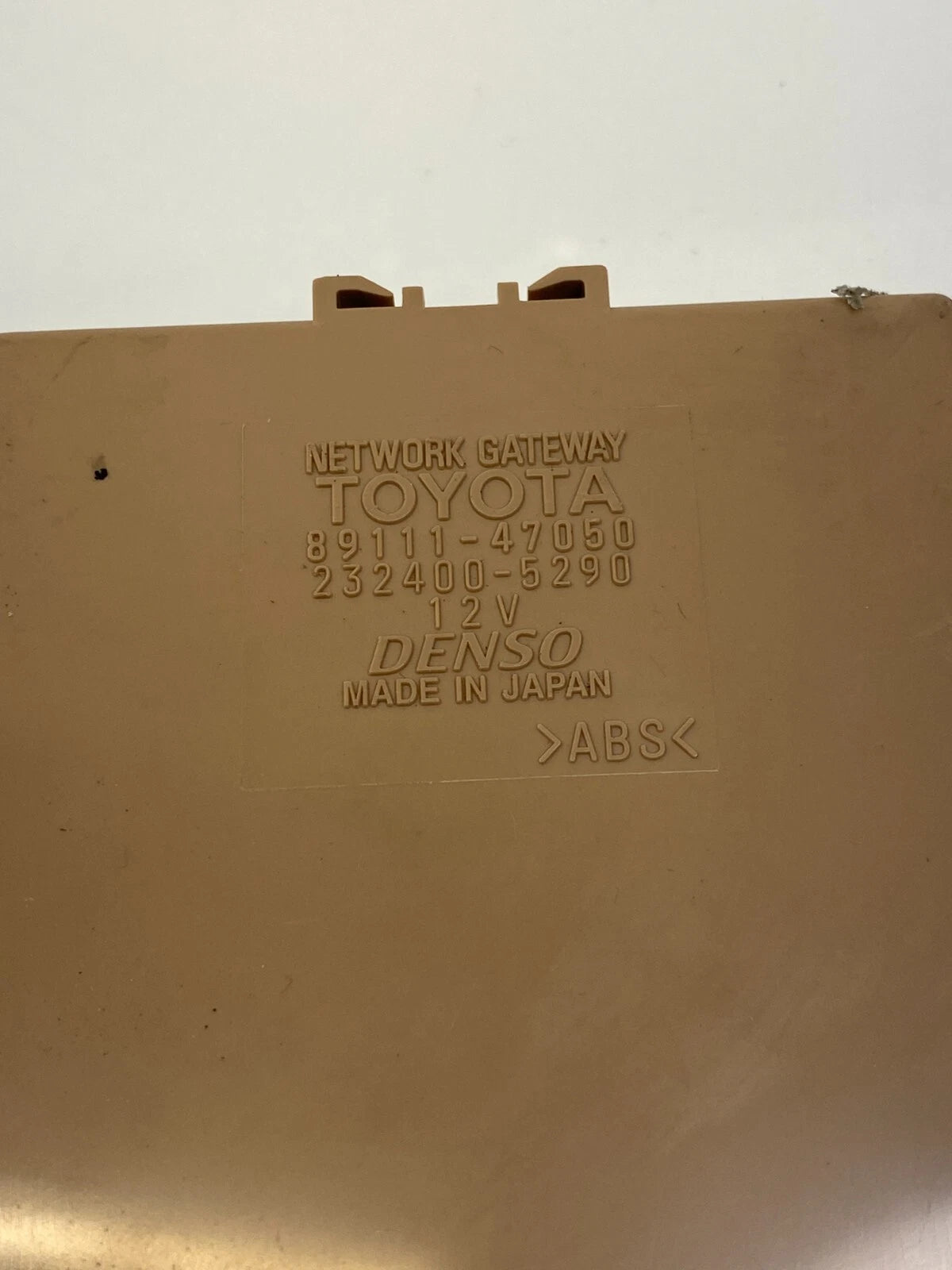 06-09 TOYOTA PRIUS MULTIPLEX NETWORK GATEWAY COMPUTER MODULE UNIT 8911147050 OEM