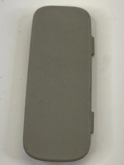2009 2010 VOLKSWAGEN ROUTAN FRONT RIGHT INTERIOR DOOR PANEL SCREW TRIM COVER OEM
