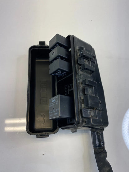 OEM 2002-2006 MAZDA MPV 3.0L V6 UNDER HOOD FUSE RELAY BOX FUSEBOX ASSEMBLY
