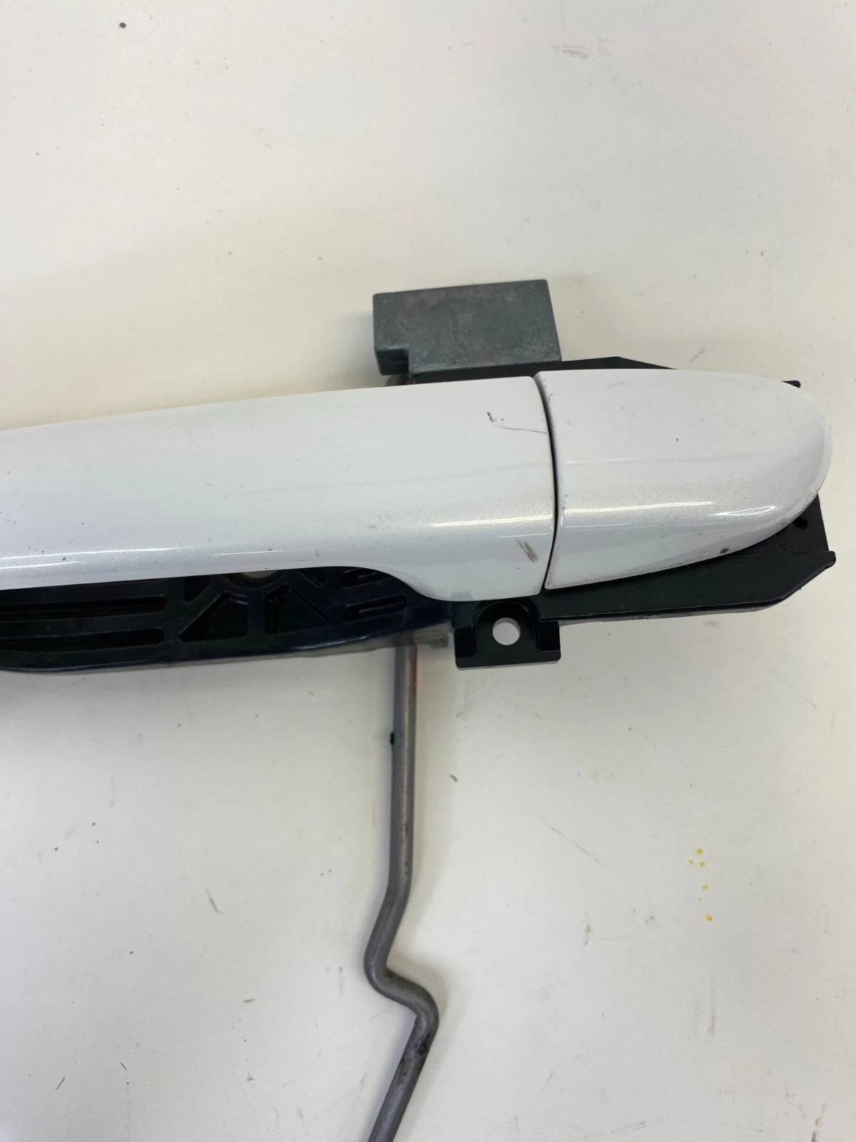 10 11 12 13 MAZDA 3 MAZDA3 REAR LEFT SIDE EXTERIOR OUTER DOOR HANDLE ASSY OEM