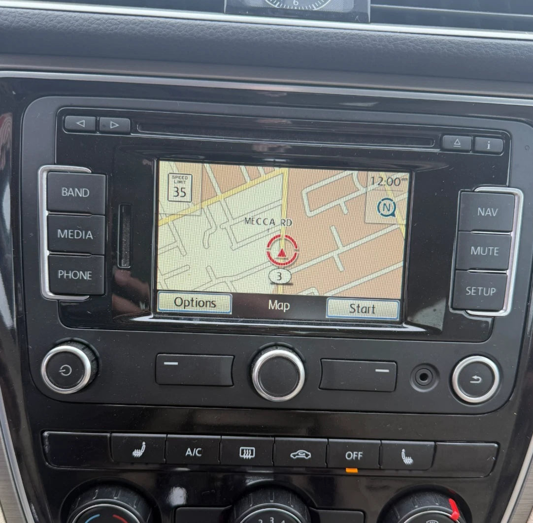 12-15 VW PASSAT 09-17 TIGUAN RADIO NAVIGATION CD PLAYER MEDIA 2K0-035-274-B