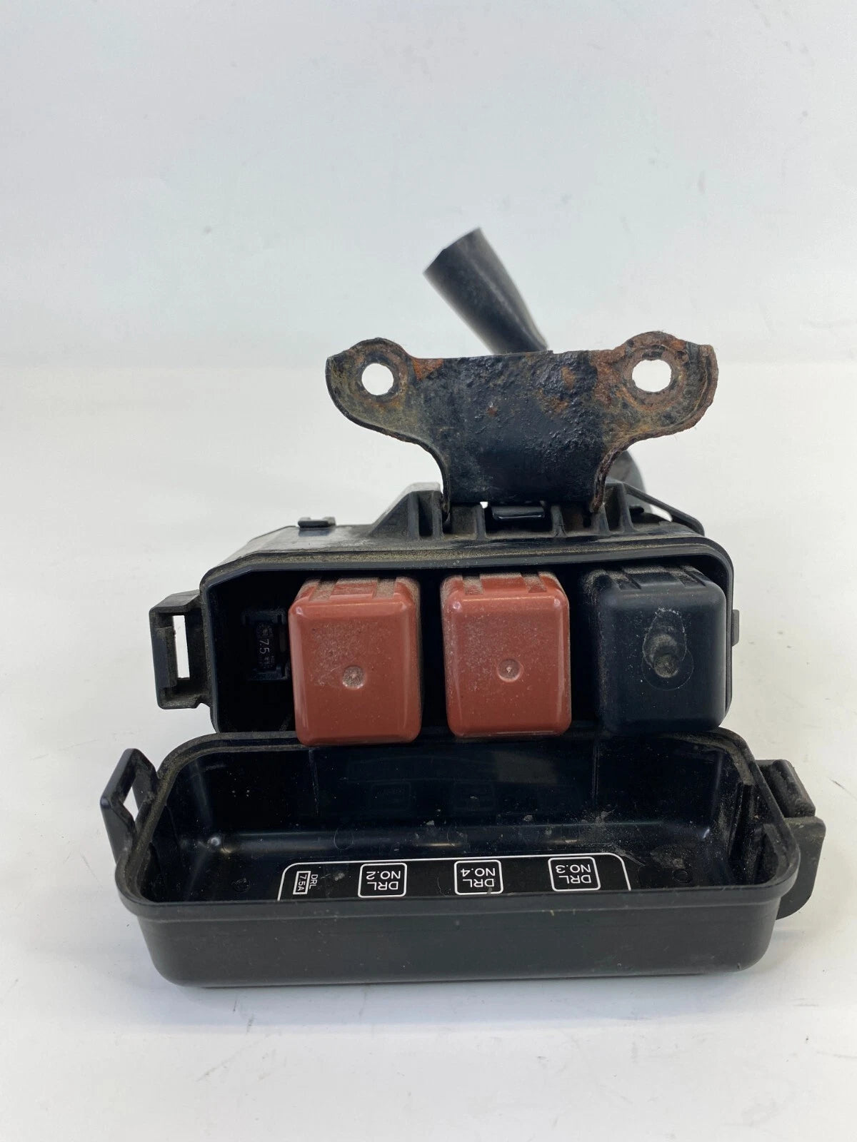 1999-2003 LEXUS RX300 3.0L ENGINE SMALL FUSE BOX RELAY PANEL OEM 9098704002