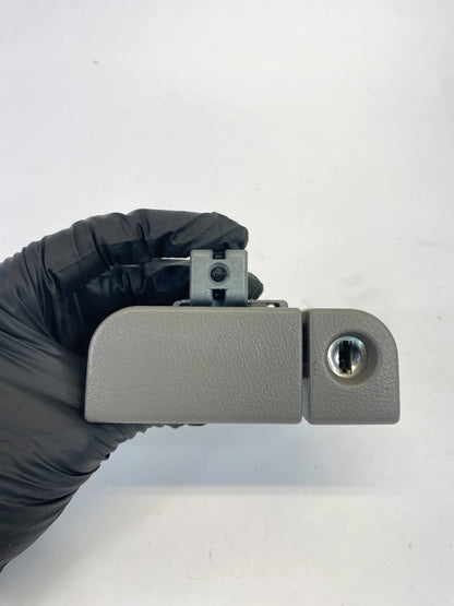 1999-2004 HONDA ODYSSEY GLOVE BOX DOOR COMPARTMENT LOCK LATCH HANDLE RELEASE OEM