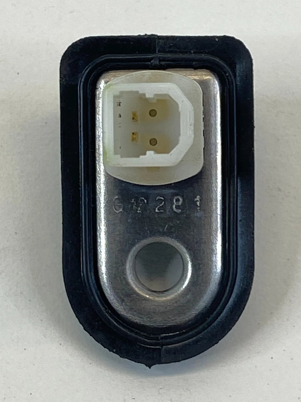 2007-2015 HYUNDAI SONATA REAR RIGHT SIDE DOOR JAMB AJAR SENSOR SWITCH OEM