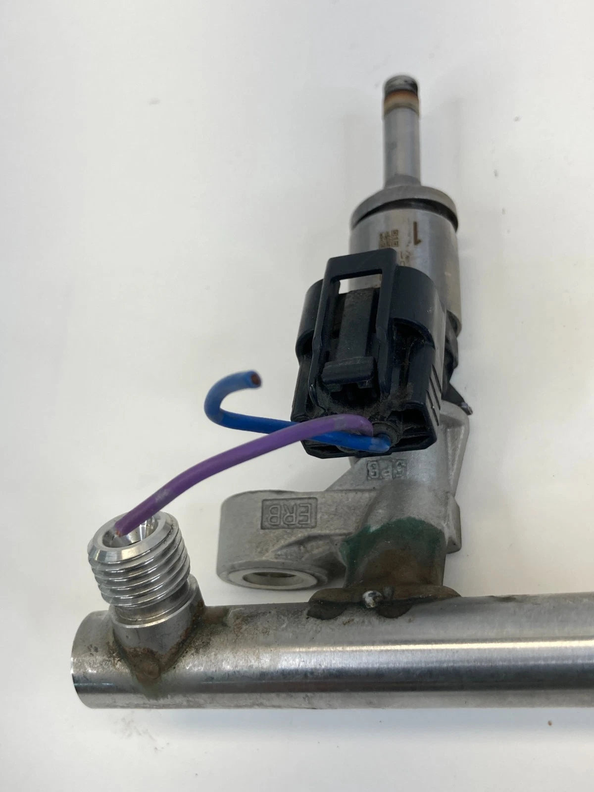 2012-2018 MAZDA3 MAZDA 3 2.0L L4 ENGINE FUEL INJECTION RAIL W/ INJECTORS OEM